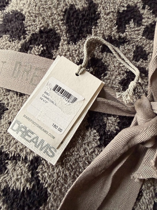 Barefoot Dreams Other - Barefoot Dreams Cozy Chic Leopard Blanket Throw 54”x72” Charcoal Black BNWT